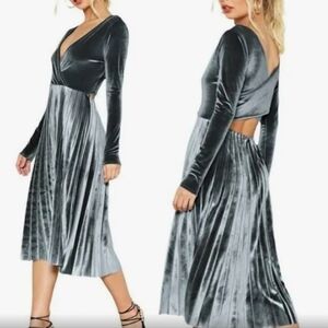 Nasty Gal Behind their Backs Velvet Dress Size 4